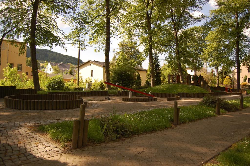 Landgasthof "Am Park" Rottendorf Exterior foto